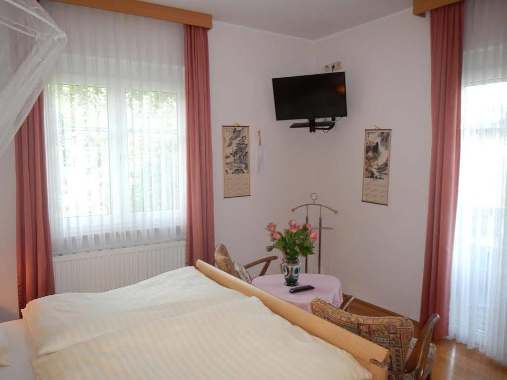 Haus Friedburg Apartment Velden am Wörthersee Exterior photo
